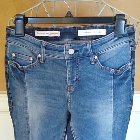 Pilcro Parallel Jeans - Picture 4 of 16